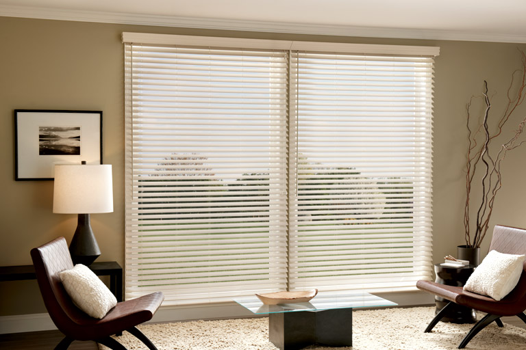 2 1/2" Classic Faux Wood Blinds