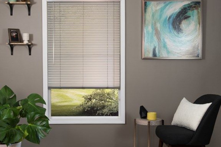 1" Classic Privacy No Holes Mini Blind