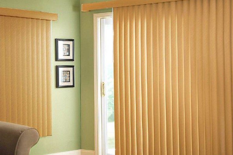 Textured Faux Wood Classic Vertical Blind