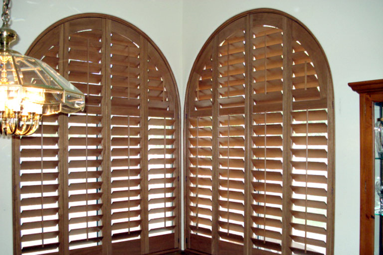 Premium Louvered Arched Wood Shutter