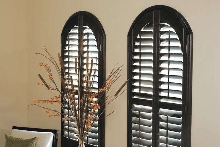 Premium Louvered Arched Wood Shutter