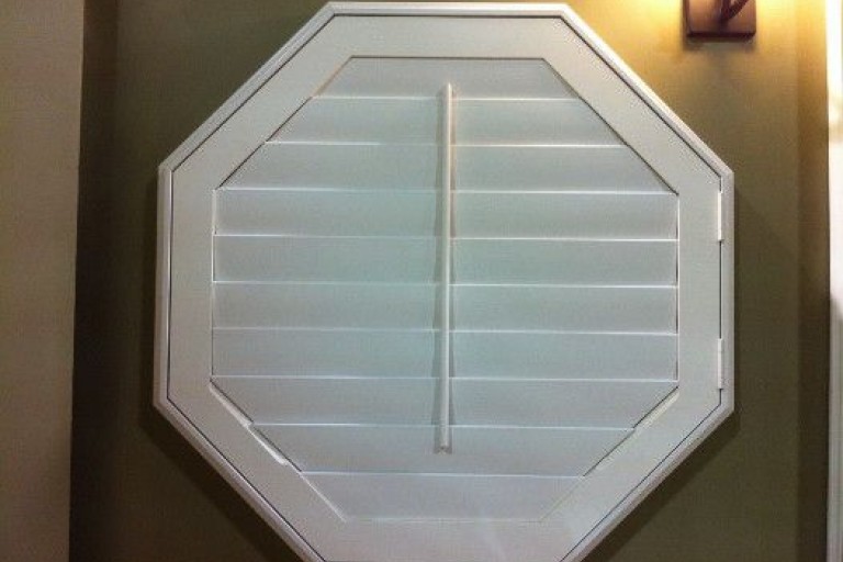 Premium Octagon Wood Shutter