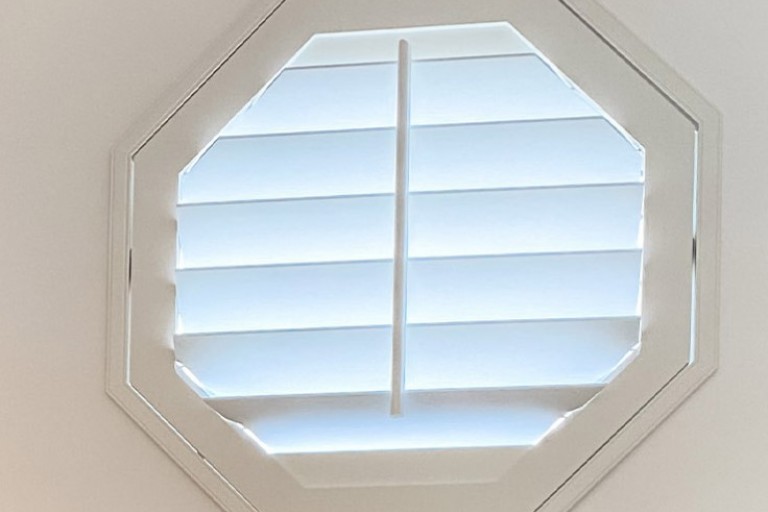 Premium Octagon Wood Shutter