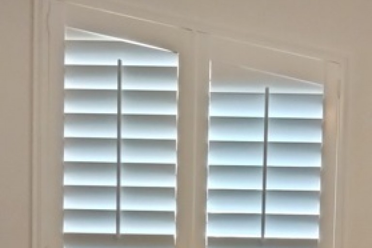 Premium Angled Poly Shutter 