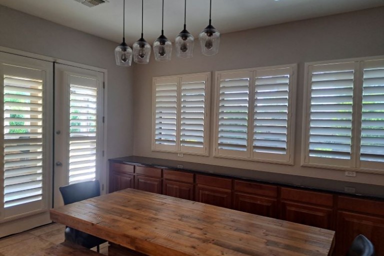 Premium Rush Production Poly Shutter
