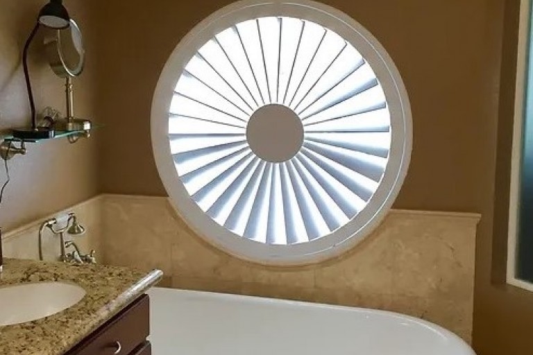 Premium Circle Poly Shutter